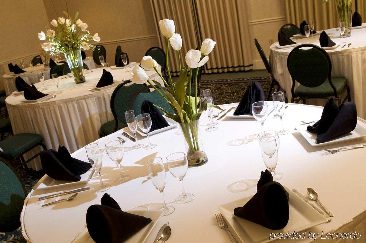 Hilton Garden Inn Portland Airport Restaurang bild